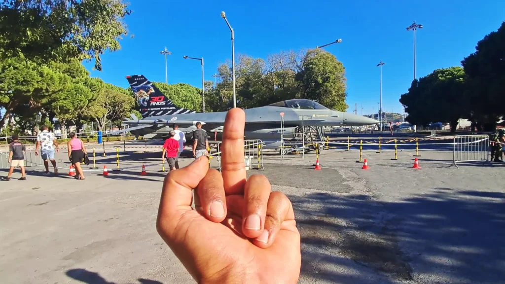 No to the arms industry